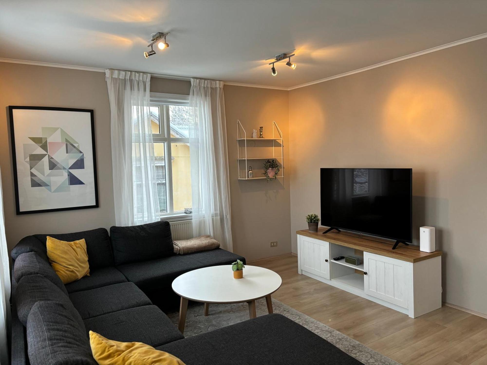 In The Heart Of Akureyri Apartment Bagian luar foto